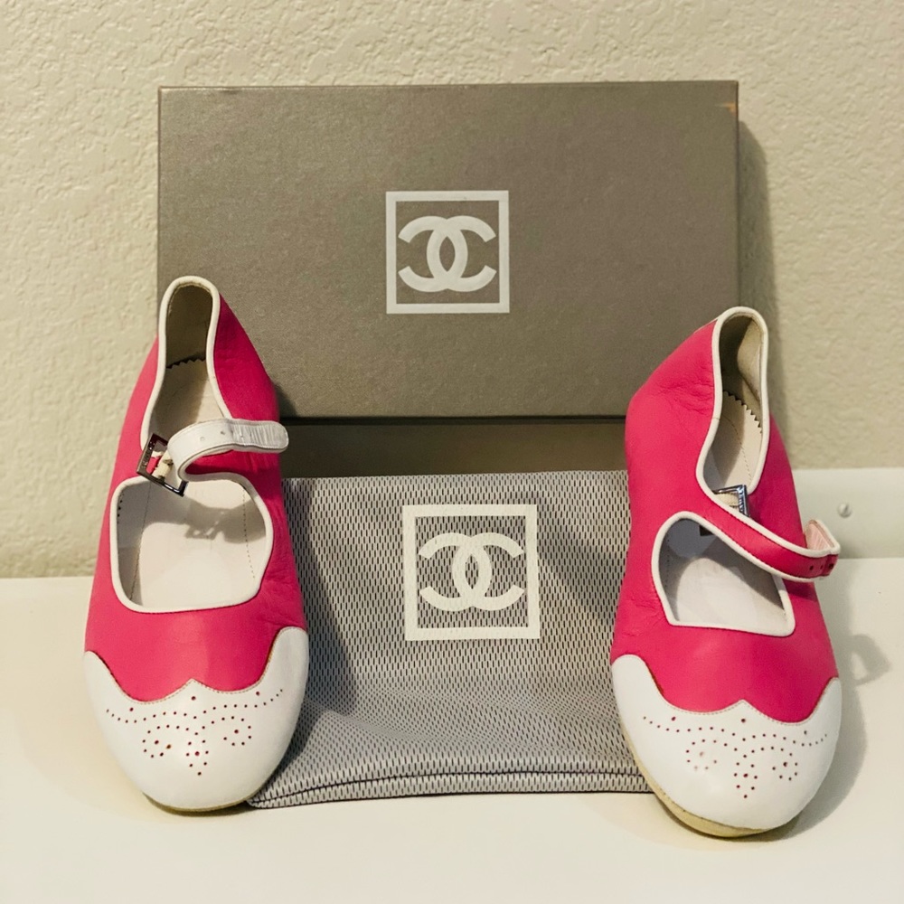 CHANEL Pink & White Mary Janes
